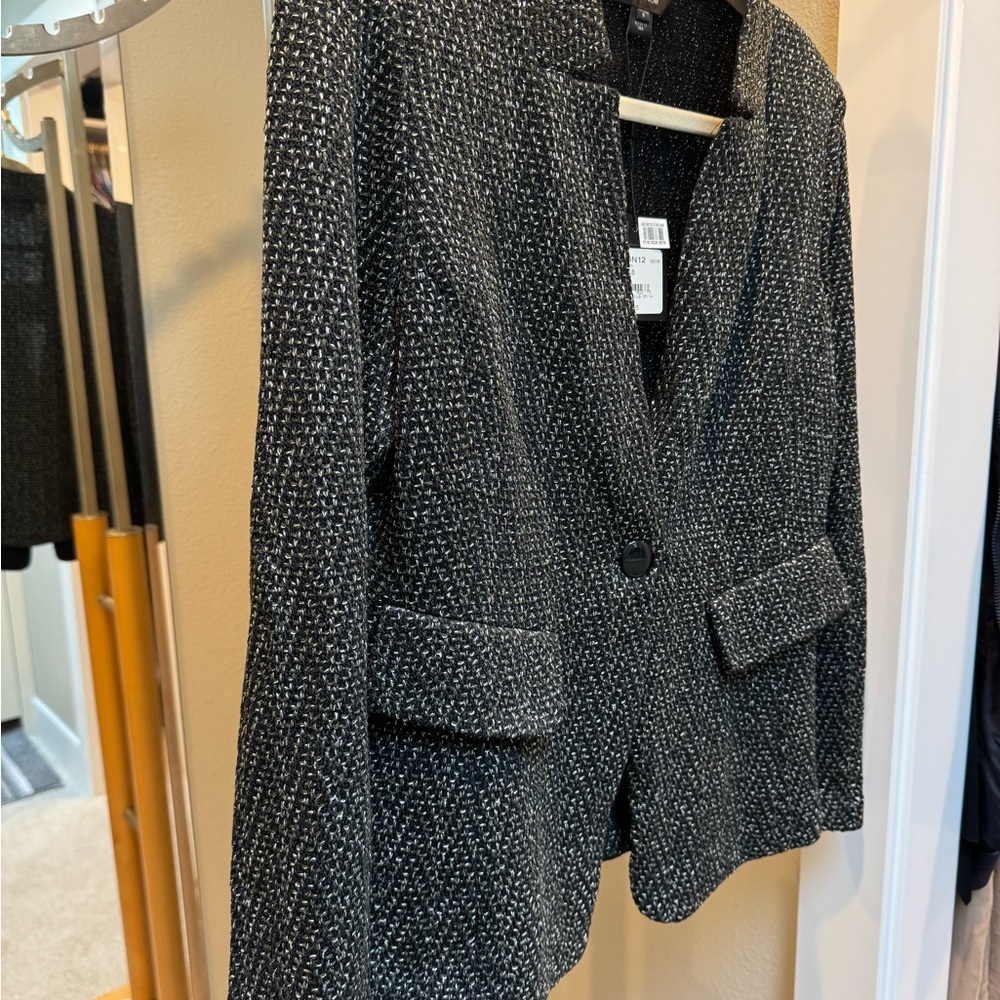 St. John Black and White Textured Blazer - Picture 3 of 8